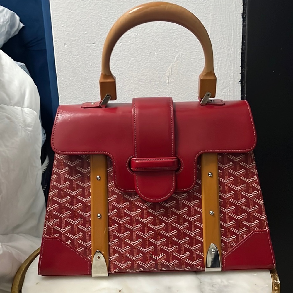 Red Goyard Gm Saigon